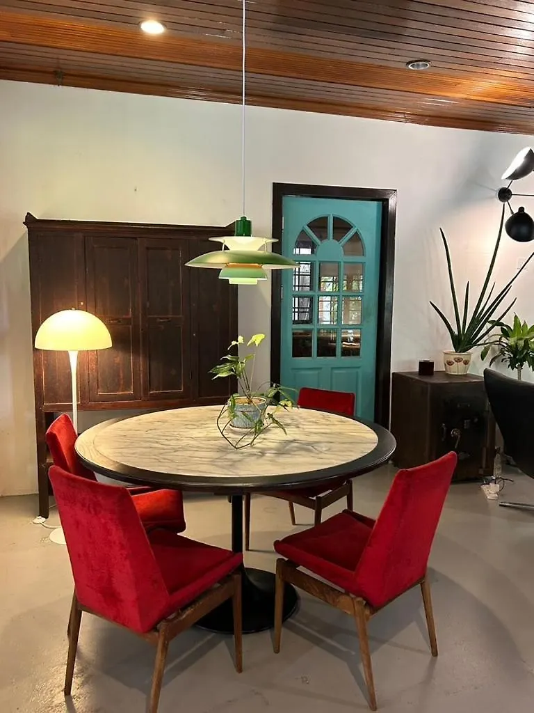 Designer Room In Petaling Jaya Homestay