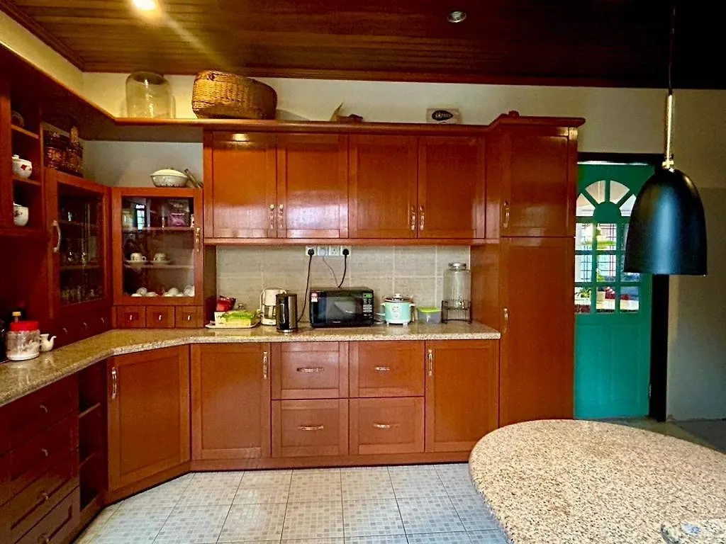 Homestay Designer Room In Petaling Jaya